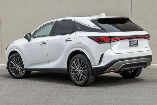 Eminent White Pearl 2023 Lexus RX 350 Luxury