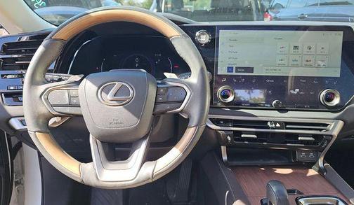 Eminent White Pearl 2023 Lexus RX 350 Luxury