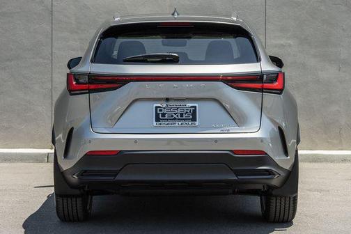 2025 Lexus NX 450h+ Luxury