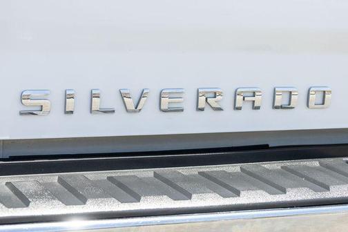 Summit White 2018 Chevrolet Silverado 1500 1LT