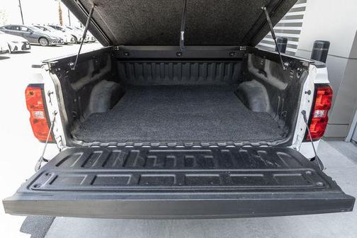 Summit White 2018 Chevrolet Silverado 1500 1LT