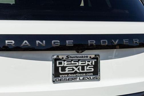 Icy White Gloss 2025 Land Rover Range Rover P530 Autobiography