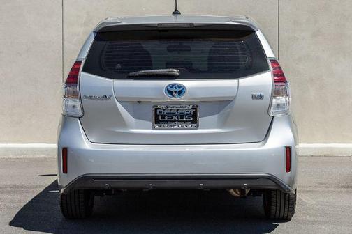 2017 Toyota Prius v Three