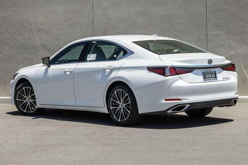 2025 Lexus ES 350 Base