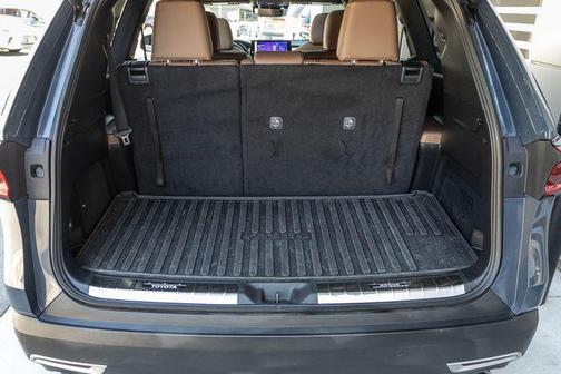 Storm Cloud 2024 Toyota Grand Highlander Hybrid Limited MAX
