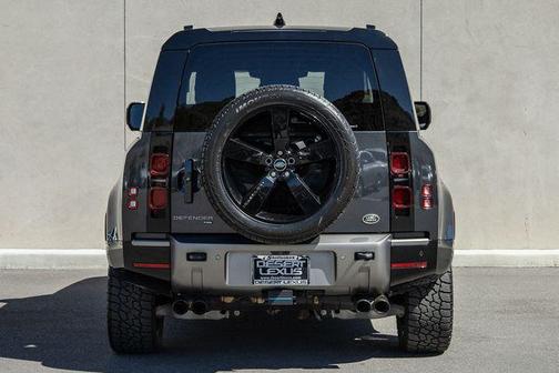 2021 Land Rover Defender 90 X-Dynamic S