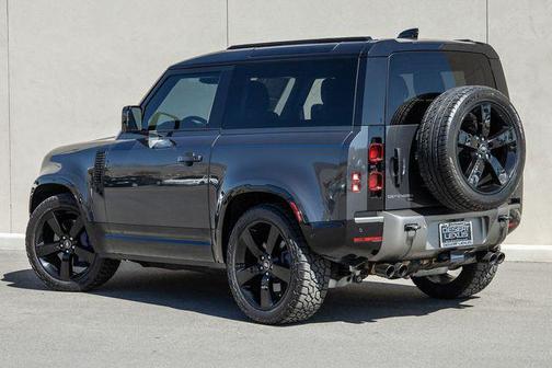 2021 Land Rover Defender 90 X-Dynamic S