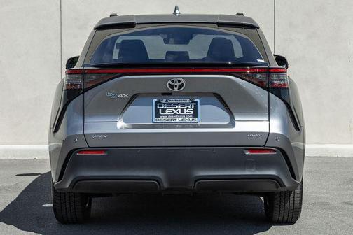 2024 Toyota bZ4X XLE