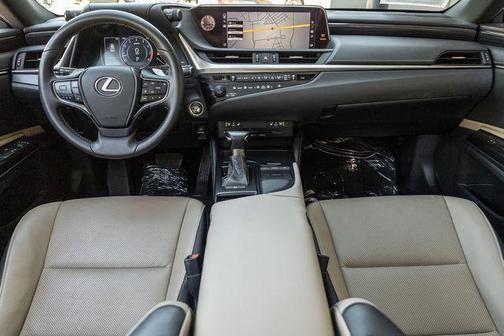 2020 Lexus ES 350 Base