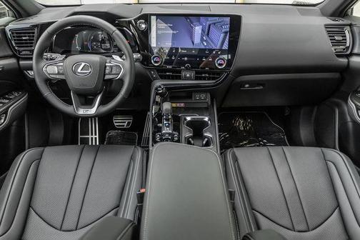 2026 Lexus NX 450h+ F SPORT Handling