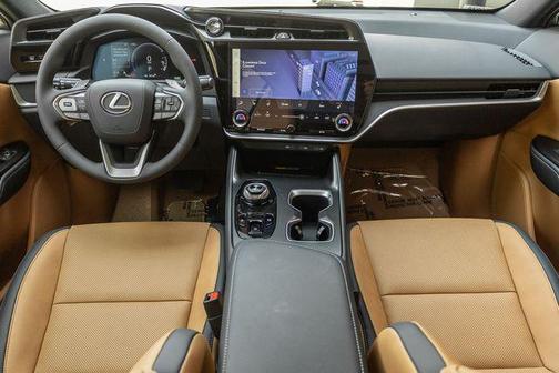 2025 Lexus RZ 300e 300e