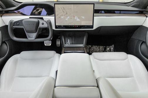 2023 Tesla Model S Standard Range