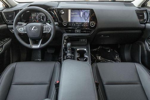 2025 Lexus NX 350h Premium
