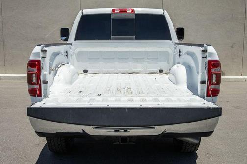2022 RAM 2500 Laramie Crew Cab 4x4 6'4' Box