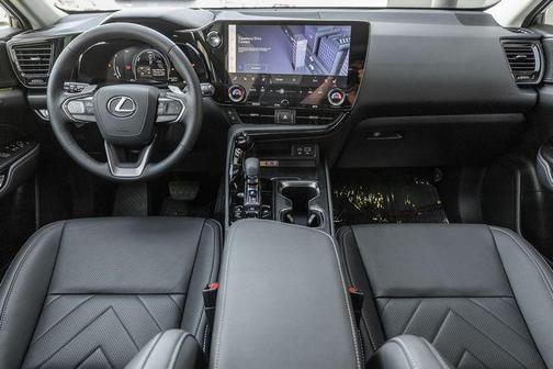 2026 Lexus NX 350h Luxury