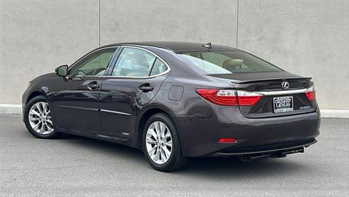 2013 Lexus ES 300h Base