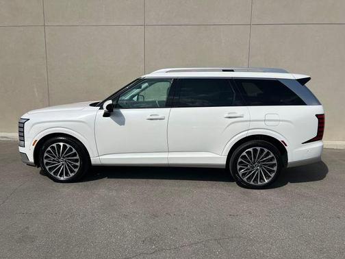 Creamy White Pearl 2026 Hyundai PALISADE Calligraphy