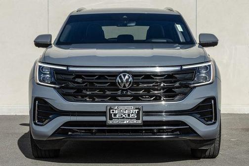 2024 Volkswagen Atlas Cross Sport 2.0T SEL Premium