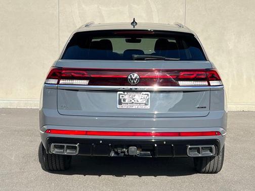 2024 Volkswagen Atlas Cross Sport 2.0T SEL Premium