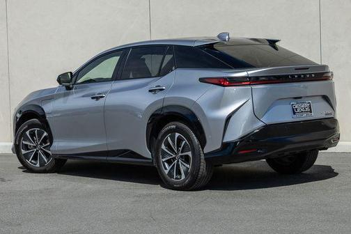 2023 Lexus RZ 450e Premium