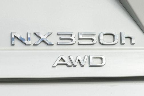 2025 Lexus NX 350h Premium