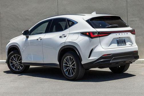 Eminent White Pearl 2025 Lexus NX 350h Premium