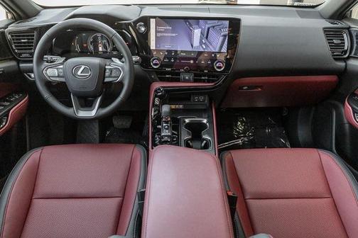 2025 Lexus NX 350h Premium