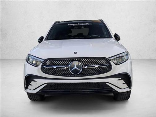 Polar White 2025 Mercedes-Benz GLC 300 4MATIC