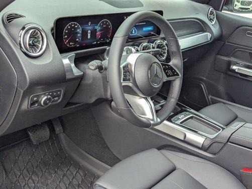 2025 Mercedes-Benz GLB 250 Base