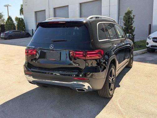 2026 Mercedes-Benz GLB 250 Base