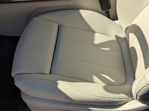 2026 Mercedes-Benz GLB 250 Base