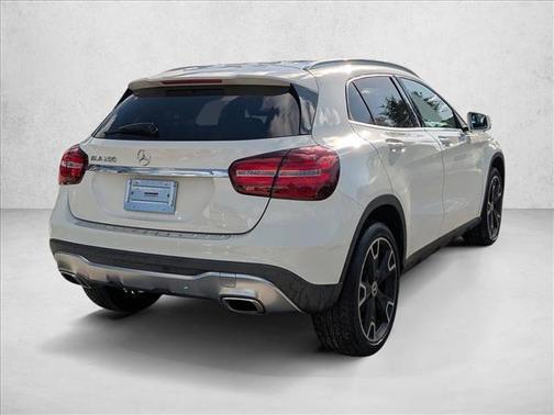 Cirrus White 2018 Mercedes-Benz GLA 250 Base