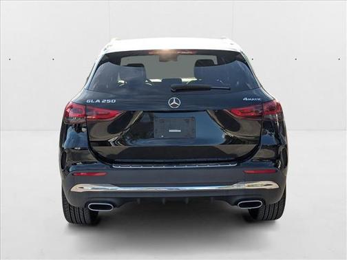 2021 Mercedes-Benz GLA 250 Base 4MATIC