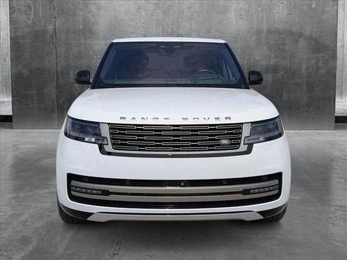 2023 Land Rover Range Rover P530 SE