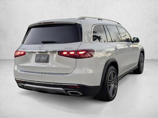 2024 Mercedes-Benz GLS 450 4MATIC