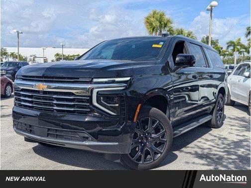Black 2025 Chevrolet Suburban LT