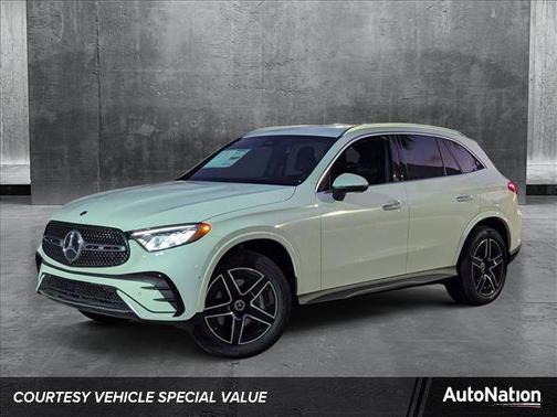 2025 Mercedes-Benz GLC 350e Base