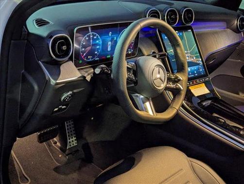2025 Mercedes-Benz GLC 350e Base
