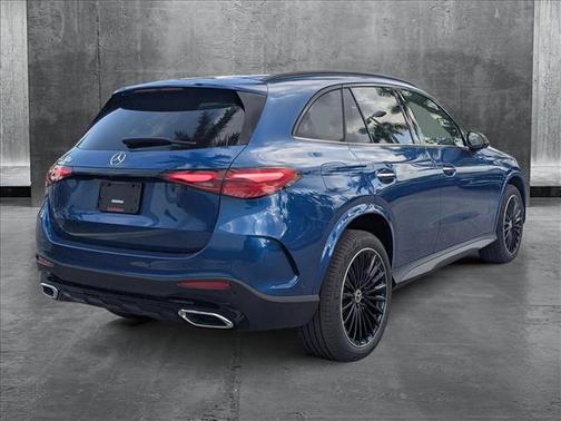 2025 Mercedes-Benz GLC 300 Base