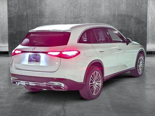 2025 Mercedes-Benz GLC 300 Base