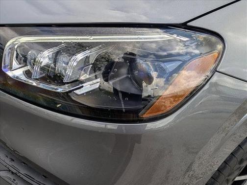 2023 Mercedes-Benz GLS 450 4MATIC