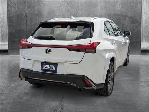 2022 Lexus UX 200 F Sport