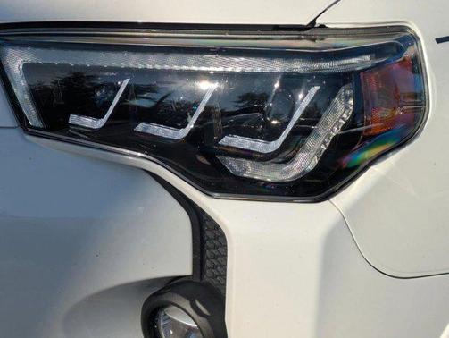 Super White 2021 Toyota 4Runner SR5 Premium