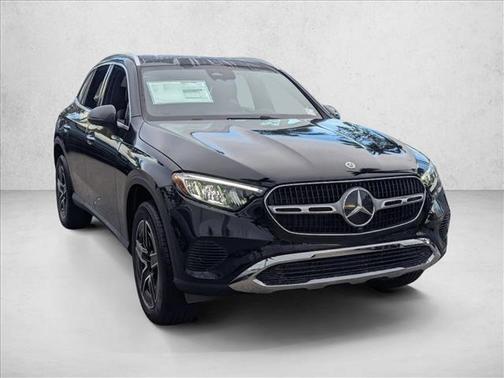 2026 Mercedes-Benz GLC 300 4MATIC