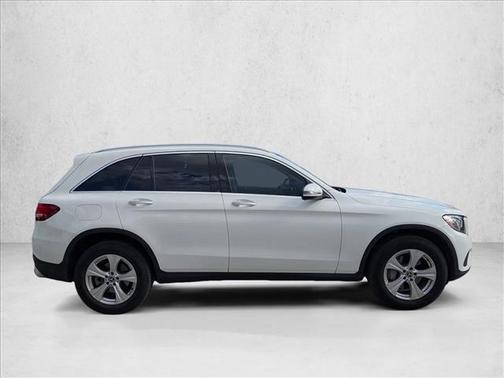 2017 Mercedes-Benz GLC 300 Base