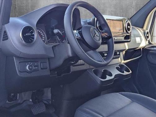 2025 Mercedes-Benz Sprinter 2500 High Roof