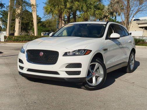 2018 Jaguar F-PACE 35t Premium