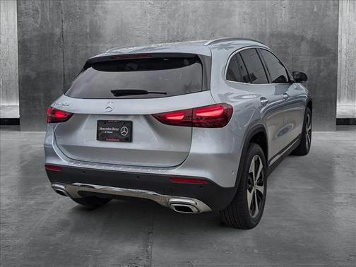 2025 Mercedes-Benz GLA 250 Base