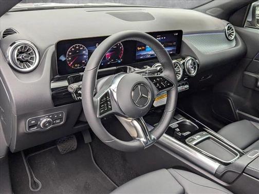 2025 Mercedes-Benz GLA 250 Base