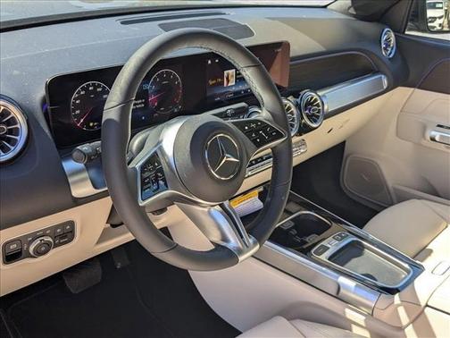 2026 Mercedes-Benz GLB 250 Base